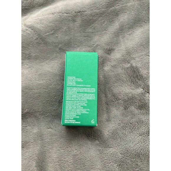 Innisfree cherry glow cream - Picture 3 of 3